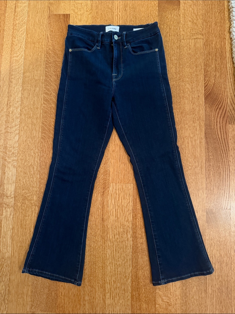 Frame Le Crop Mini Boot Jeans